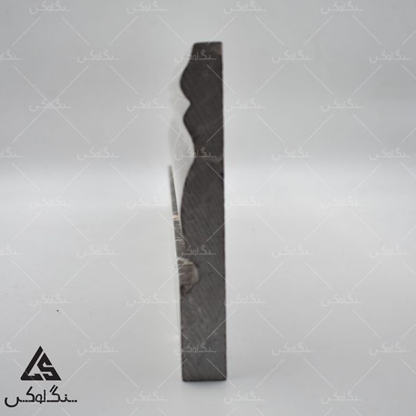قرنیز سنگی