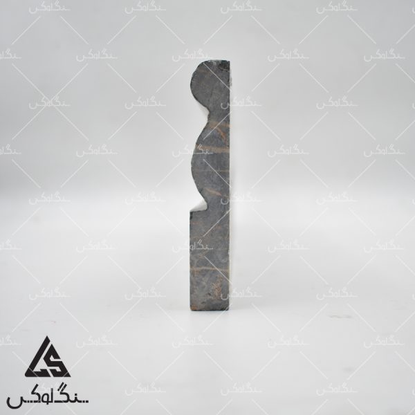 قرنیز سنگی